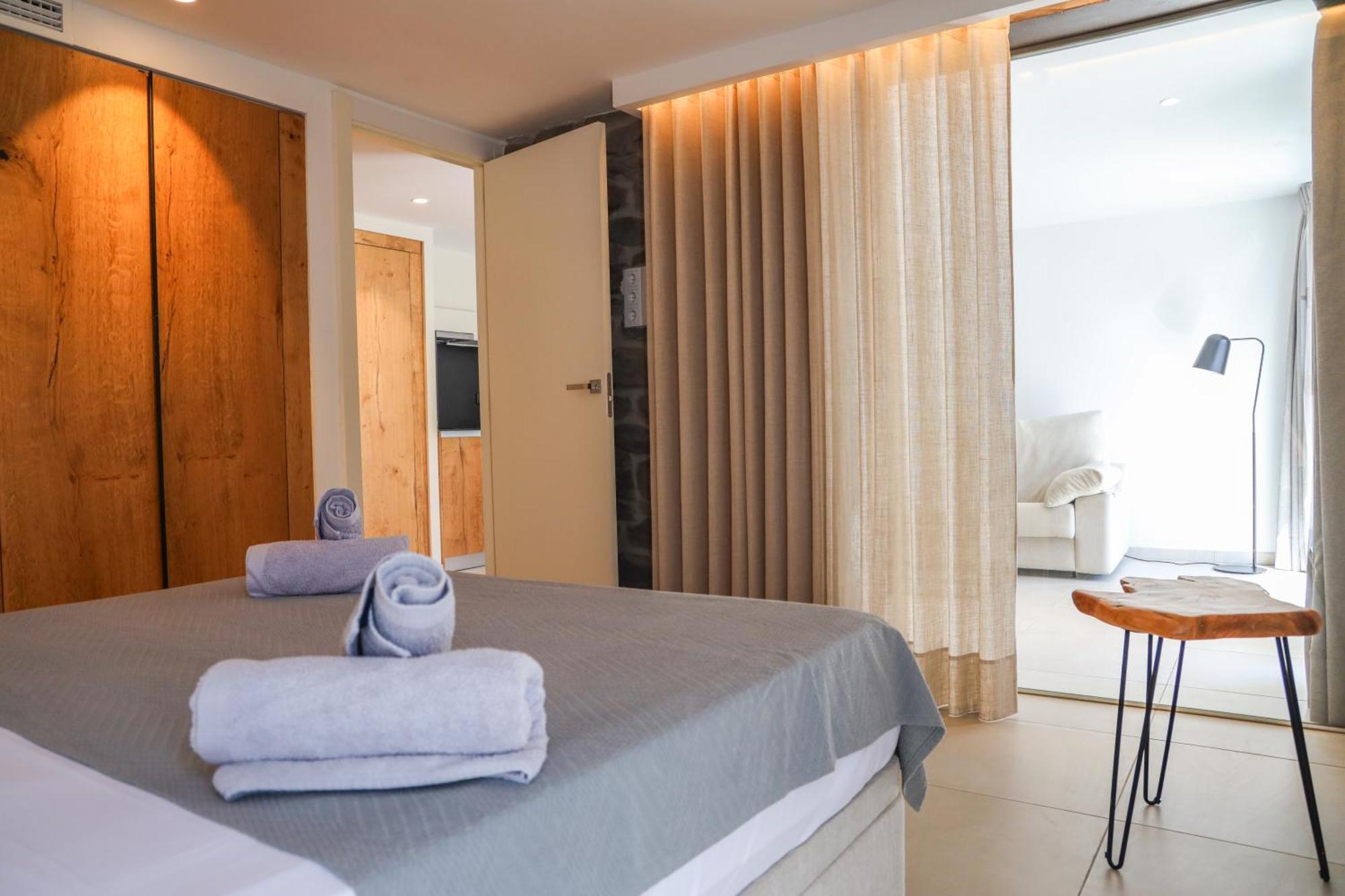 Cala Vadella Beachwalk Suites Rom bilde