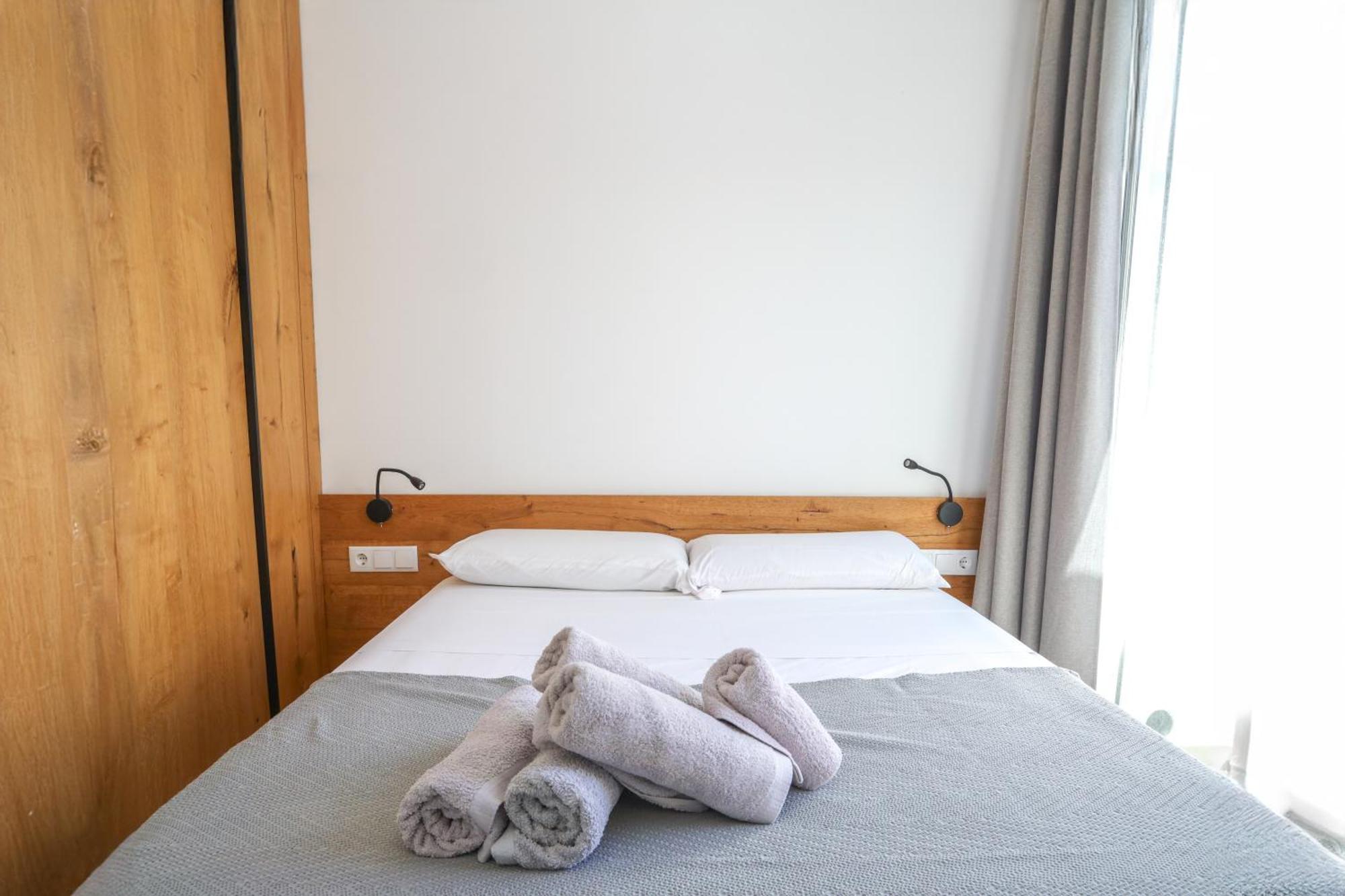Cala Vadella Beachwalk Suites Rom bilde