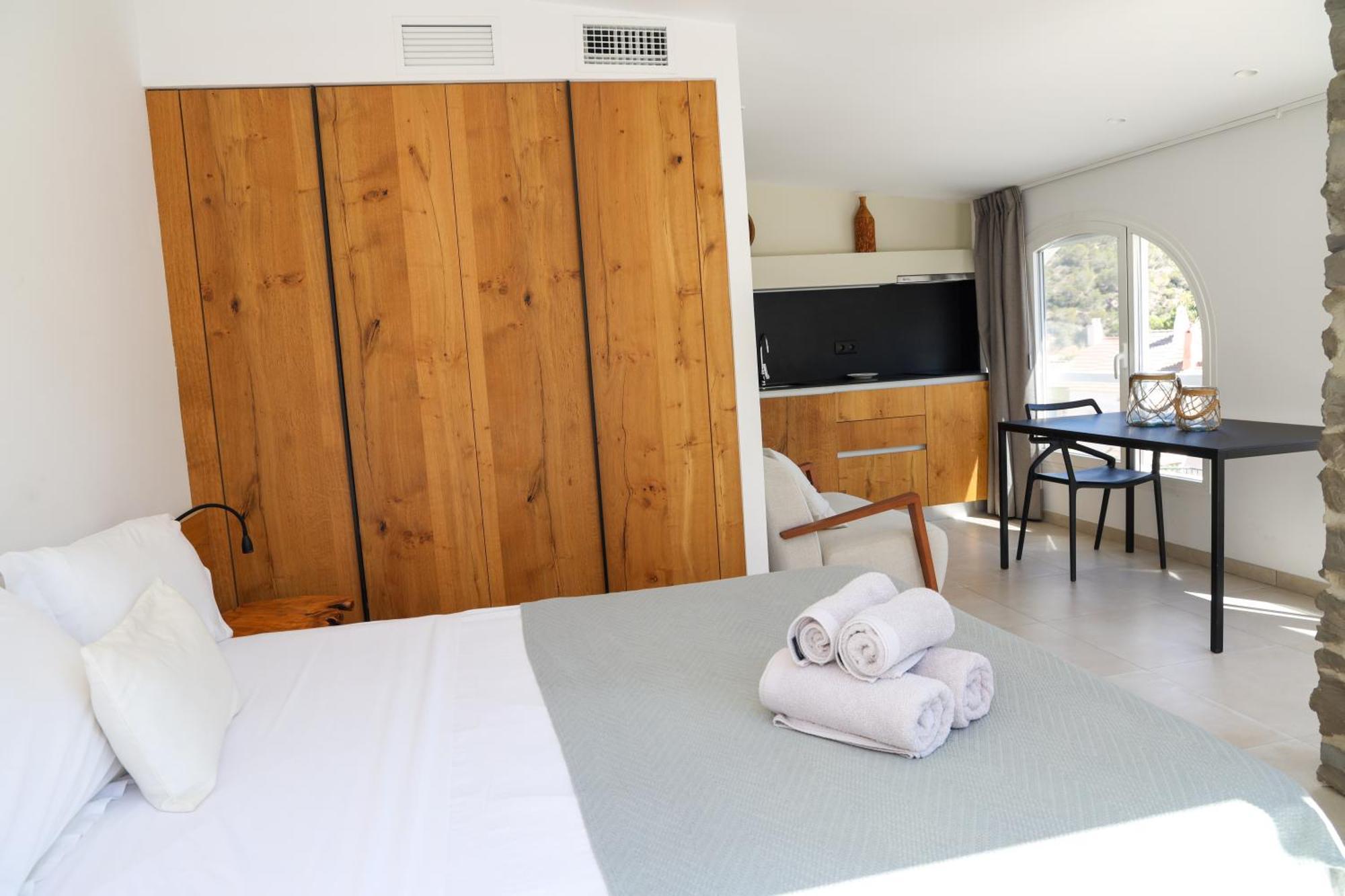 Cala Vadella Beachwalk Suites Rom bilde